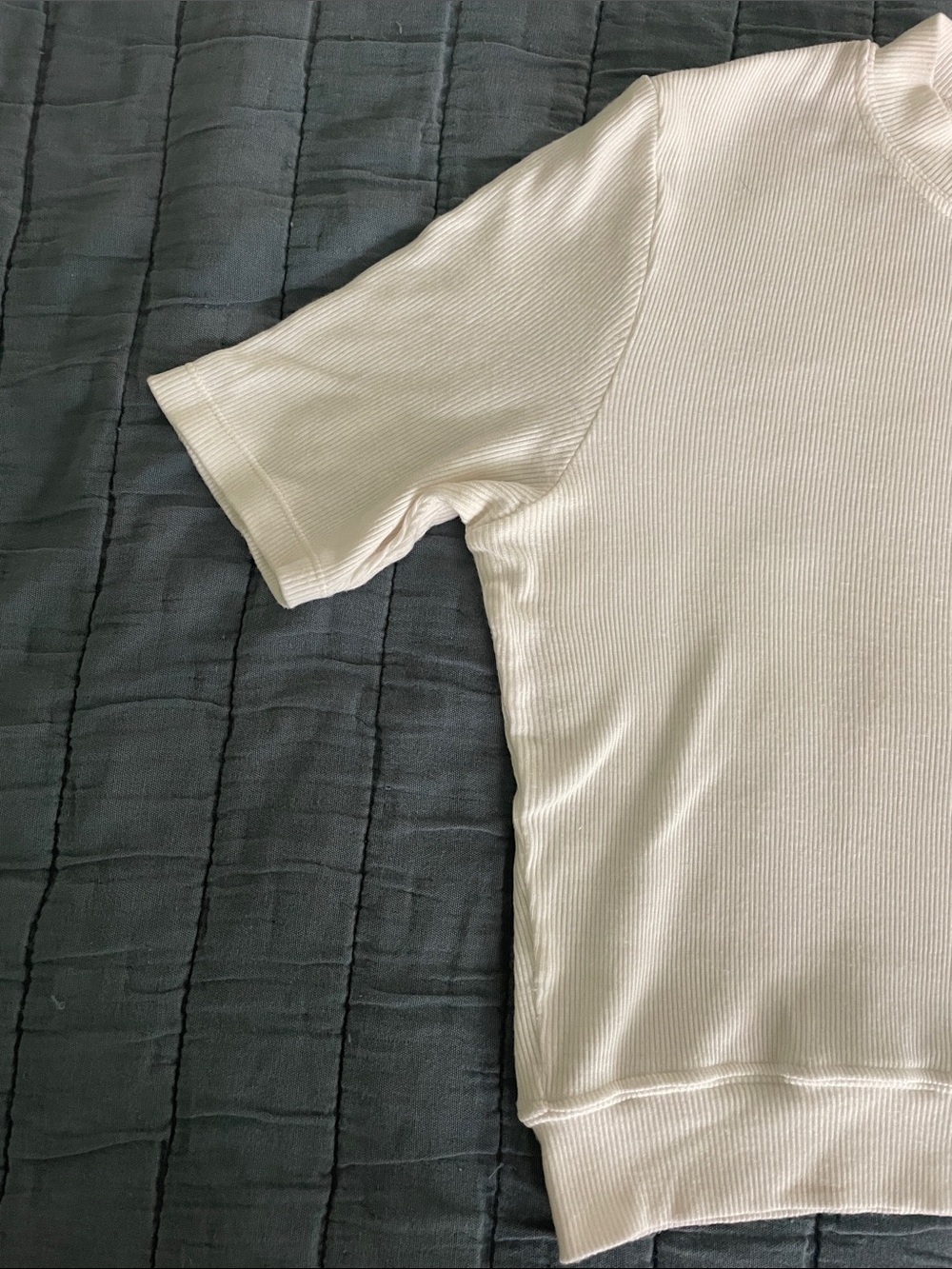 White Ribbed Crop Top - Picture 4 of 11